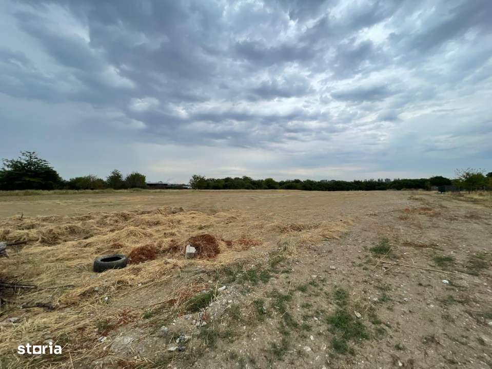 Teren intravilan 393mp cu utilitati la front situat in Braniste jud. D - Imagine principală: 2/2