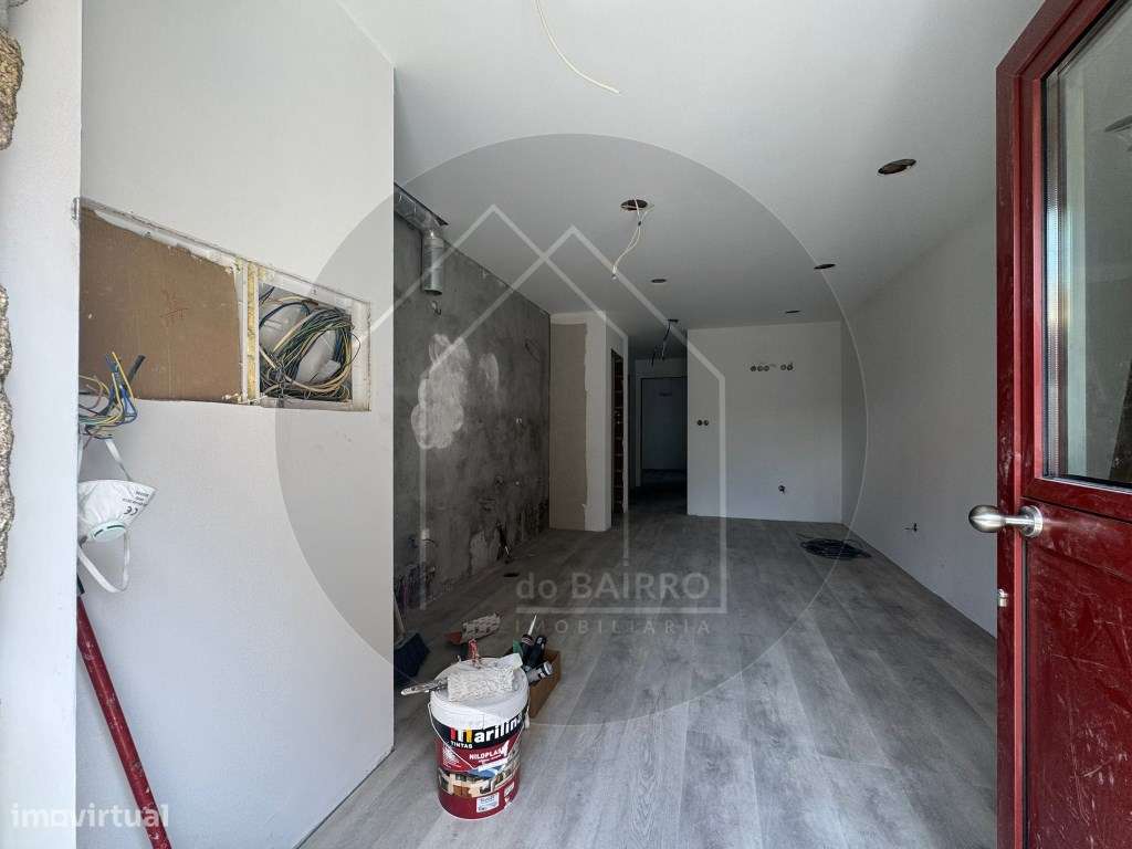 T2 Novo com Pátio Privativo no Centro Histórico de Mangualde - Grande imagem: 2/10