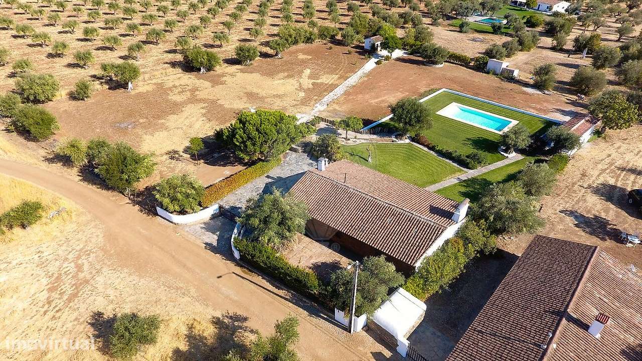 Quinta T2 para venda - Grande imagem: 2/46