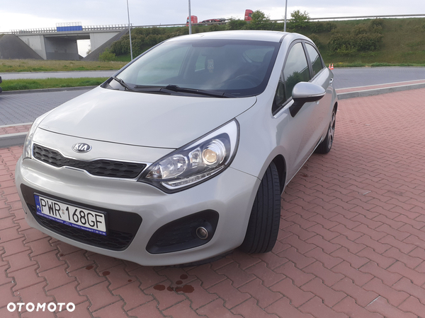 Kia Rio 1.4 XL - 9