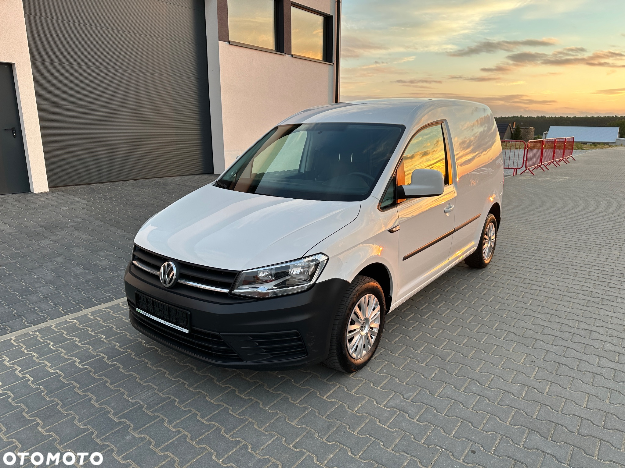 Volkswagen Caddy 2.0 TDI SORTIMO ZABUDOWA WARSZTATOWA Serwis mobilny FV23% - 2