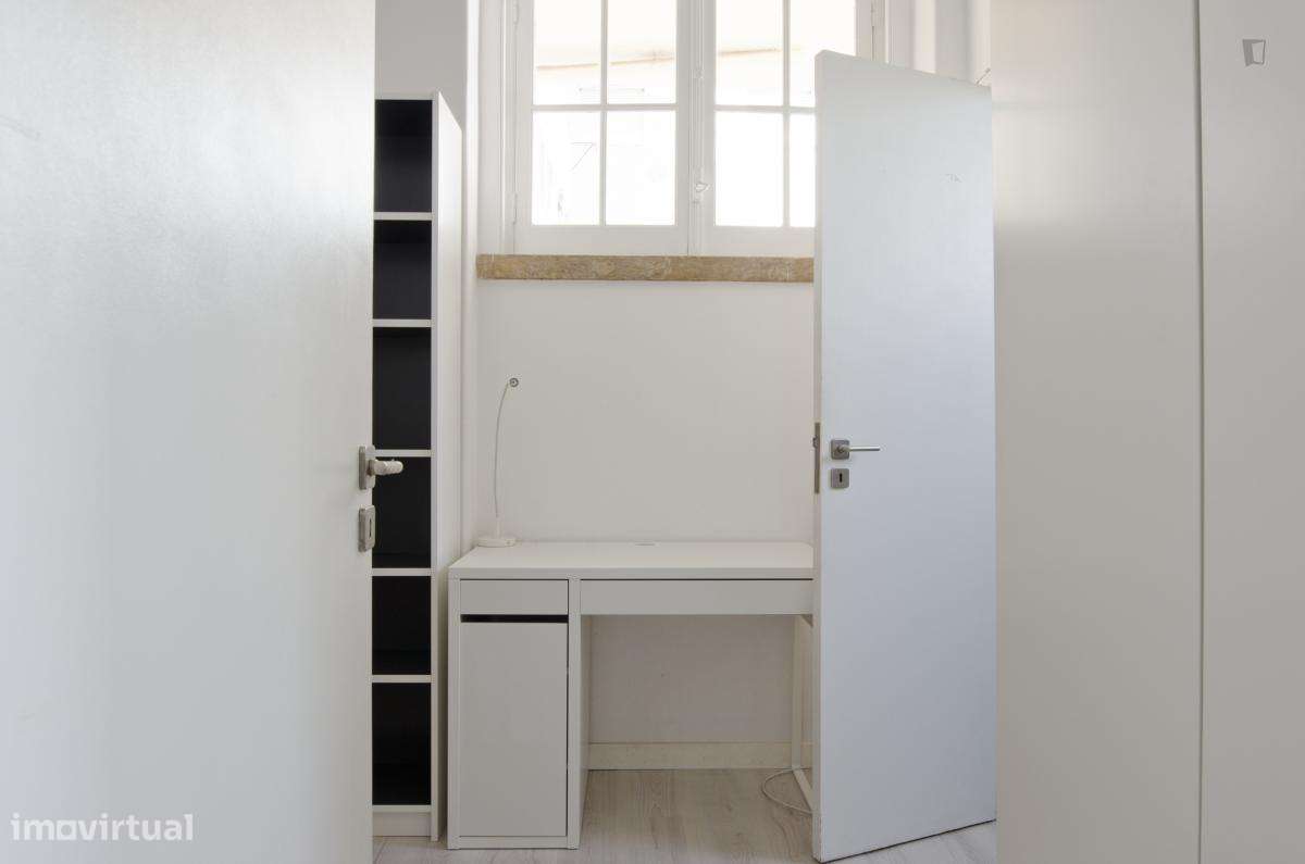 Quarto - localizado em Alvalade Lisbon - Grande imagem: 4/6