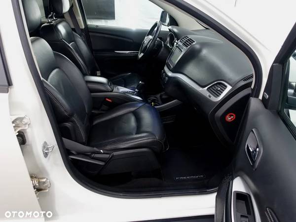 Fiat Freemont 2.0 Multijet Black Code AWD - 7