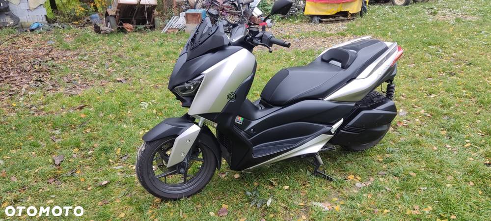 Yamaha X-max - 3