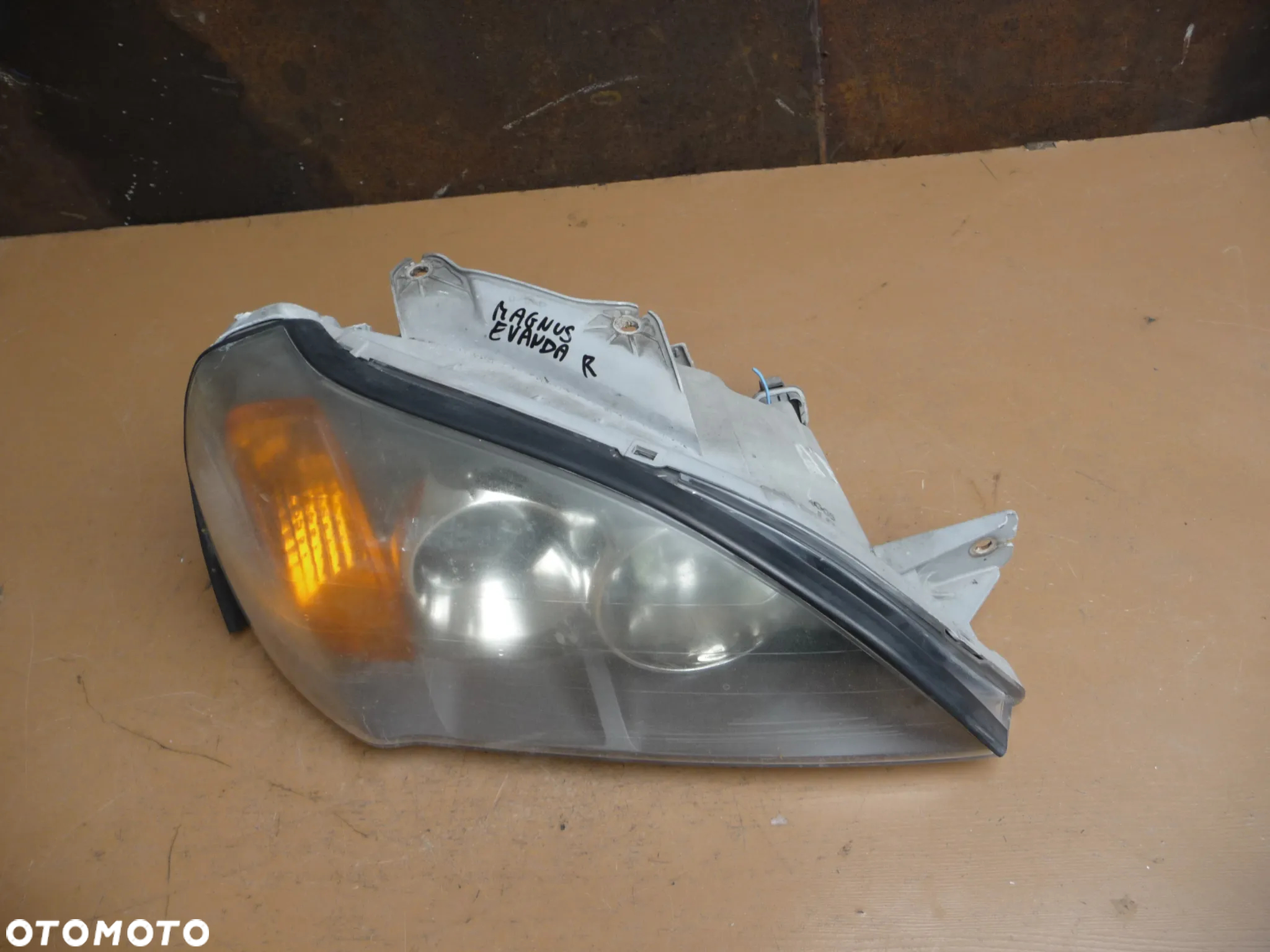 DAEWOO CHEVROLET MAGNUS EVANDA  LAMPA REFLEKTOR PRAWY PRZÓD PRZEDNIA PRAWA - 28