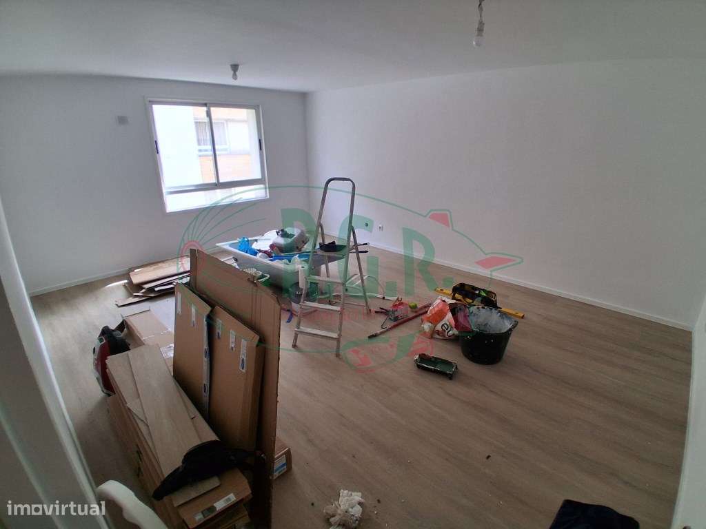 T3 com lugar de garagem-4