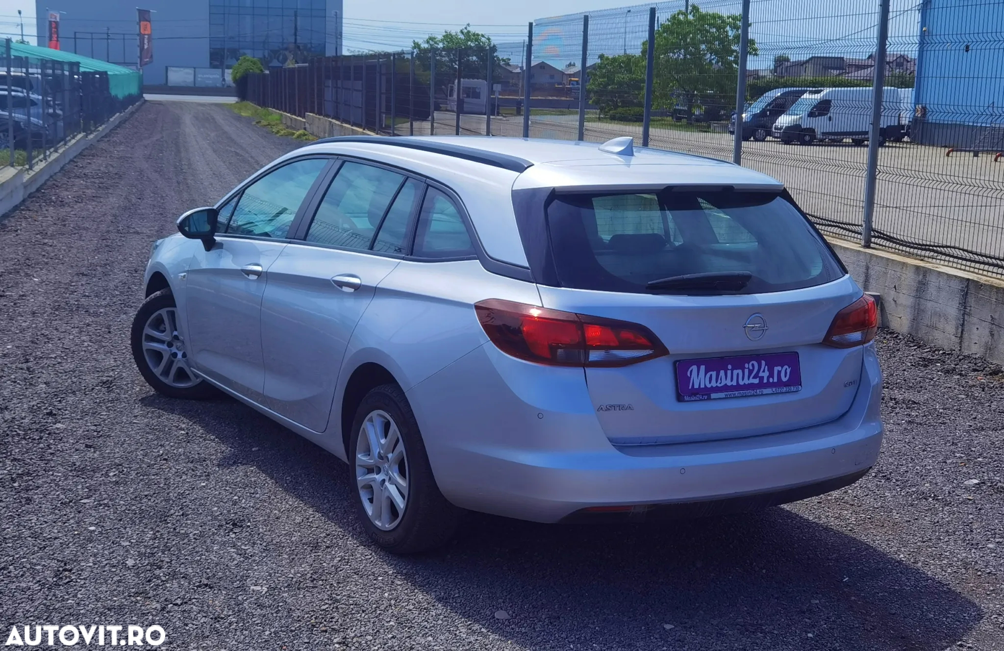 Opel Astra 1.6 D Automatik Start/Stop Innovation - 5