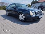 Mercedes-Benz CLK - 4