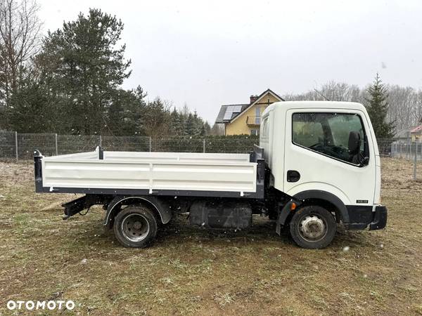 Nissan CABSTAR - 5