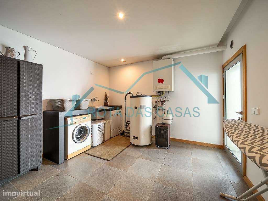 MORADIA T5 MOREIRA - MAIA-27