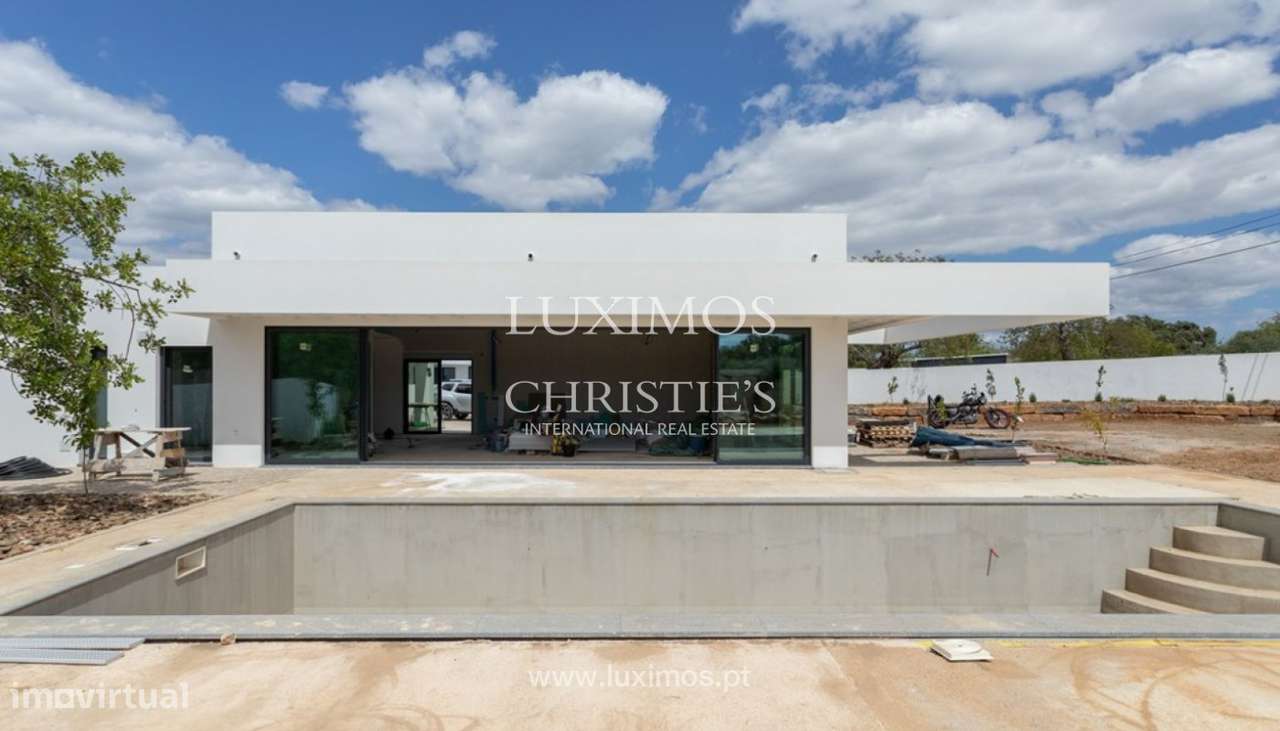 Moradia moderna V4 em contrução, para venda em São Brás de Alporte - Grande imagem: 4/15