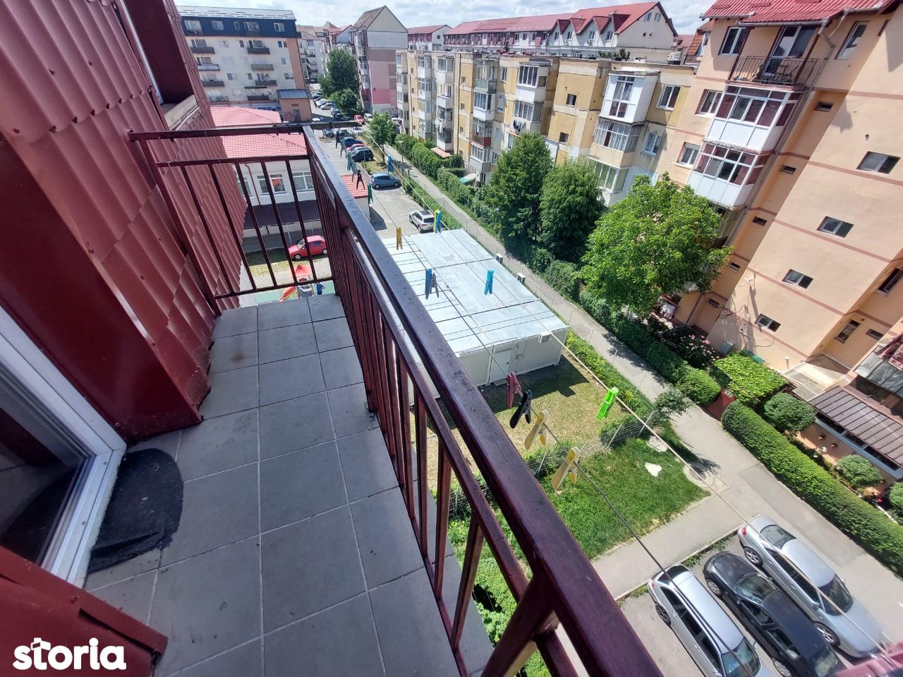 Apartament 3 camere + bucatarie si balcon la mansarda- Aleea Sevis