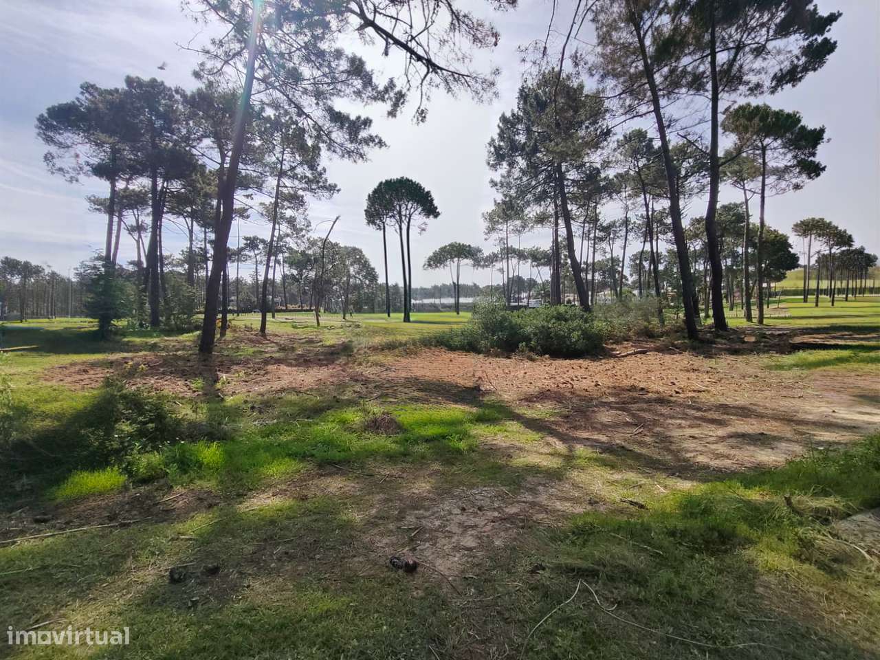 Terreno de 1000m2 com vista Golf e Lago - Herdade de Aroeira-4