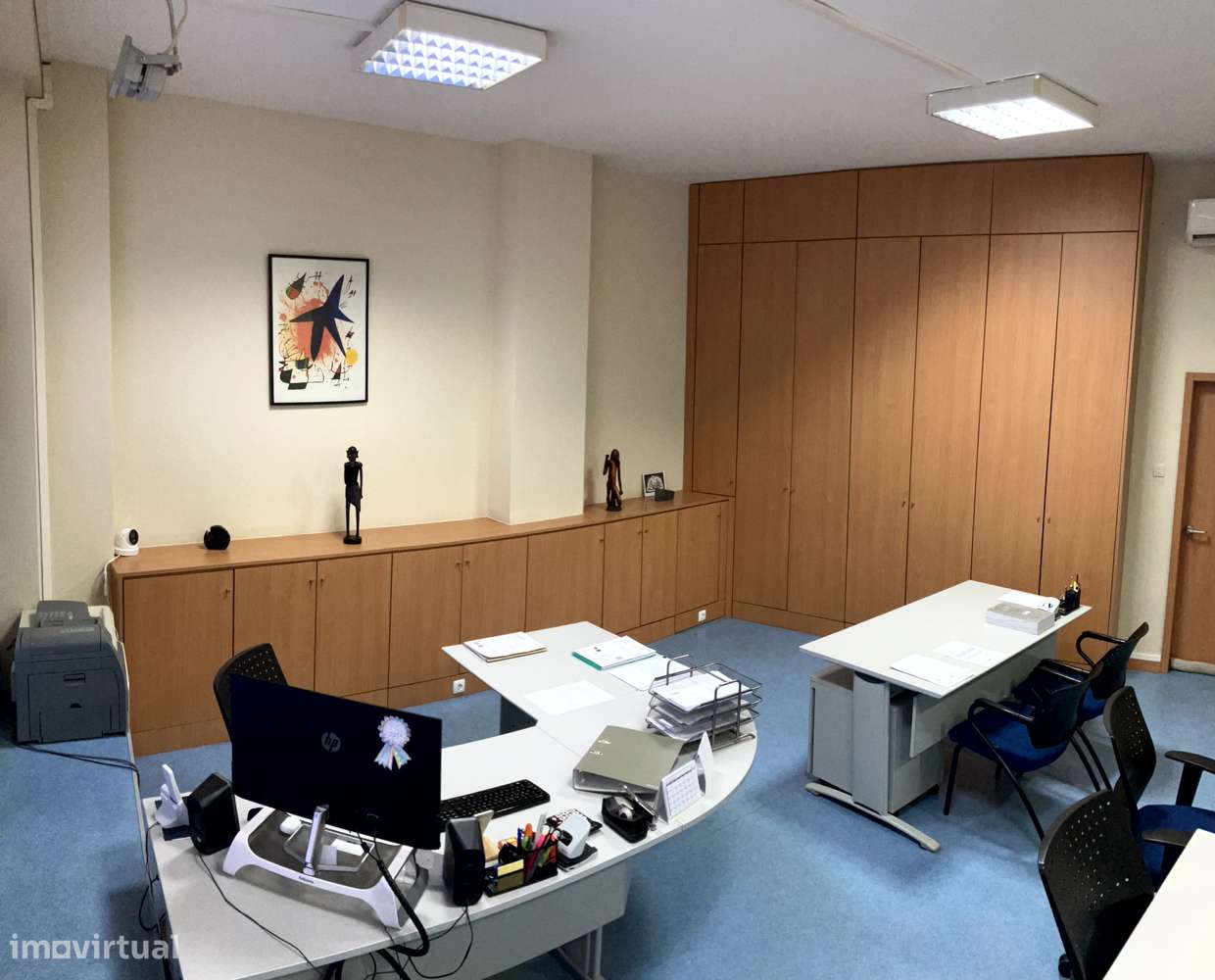 Trespasse escritório em loja de dois andares - Rua de Camões 565 - Grande imagem: 3/9