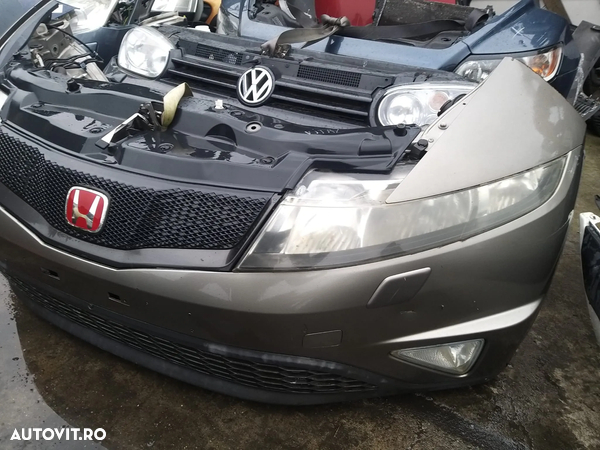 Vand Fata pentru Honda Civic 2.2 L din 2008 - 1