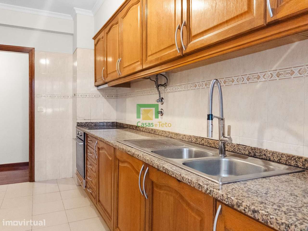 Apartamento T3 Santo António-5