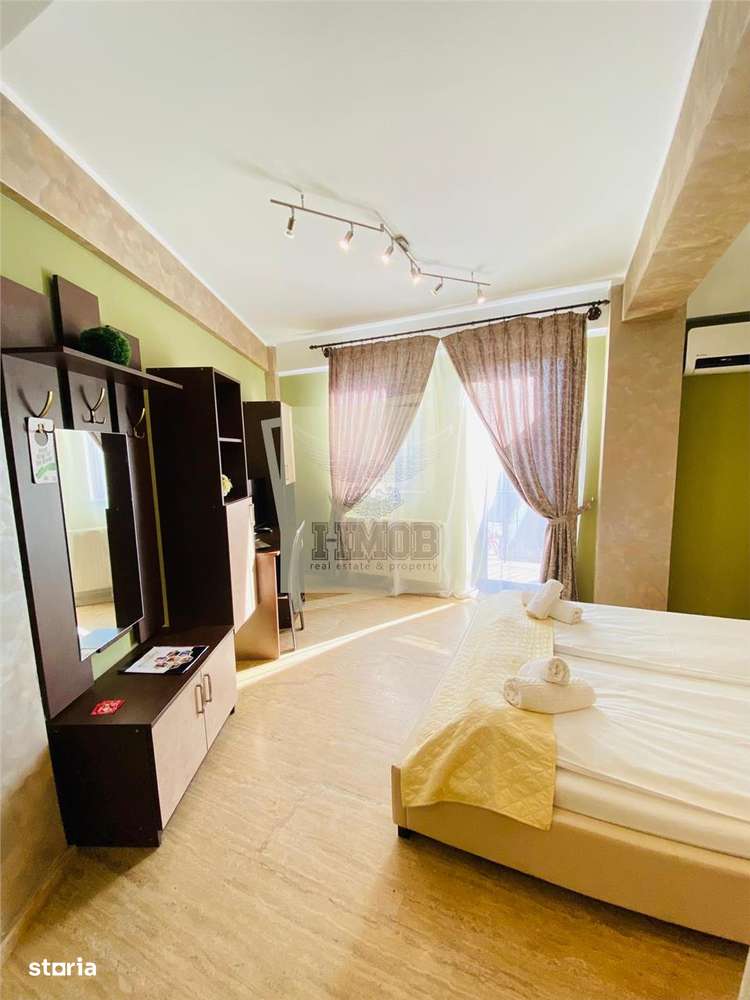 Studio de lux 40 mp cu balcon in zona Centrala - Imagine principală: 2/9