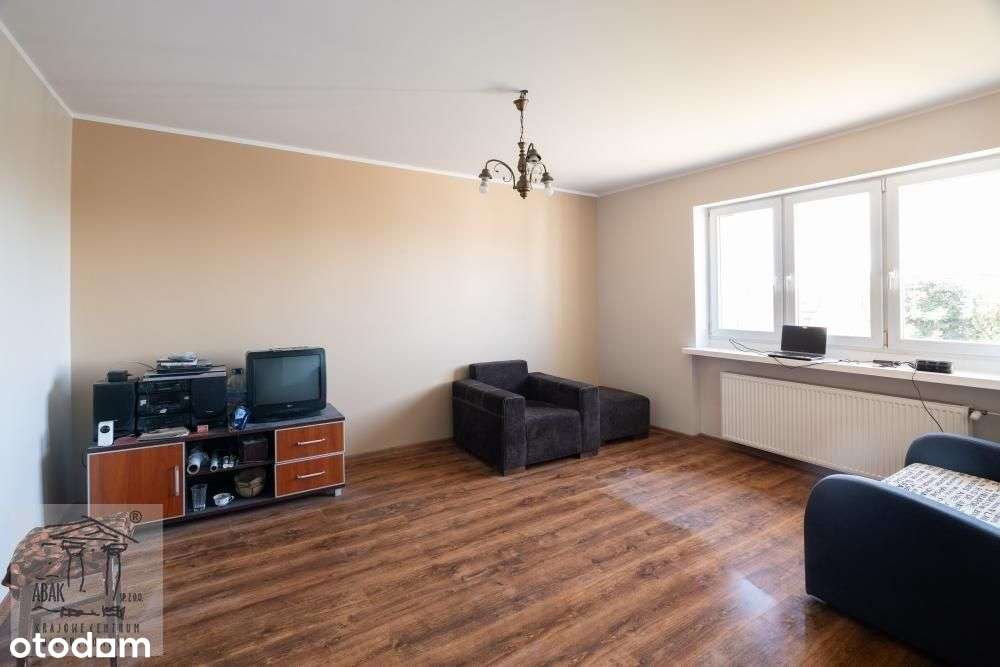 Dom wolnostojący Malwowa 98 na firmę parking-12