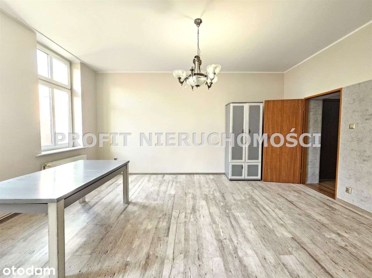 Duże mieszkanie w centrum miasta - Pełny obrazek: 4/17