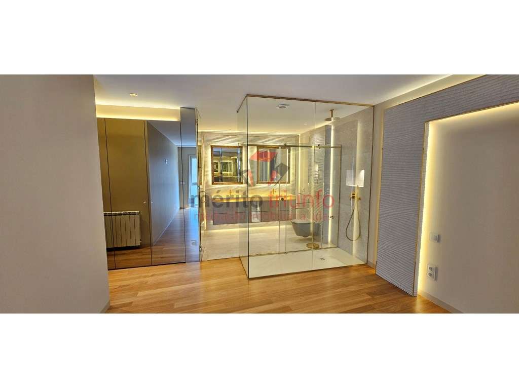 *Oferta de Escritura e Registo - Apartamento T4 de LUXO junto à Pra...-34