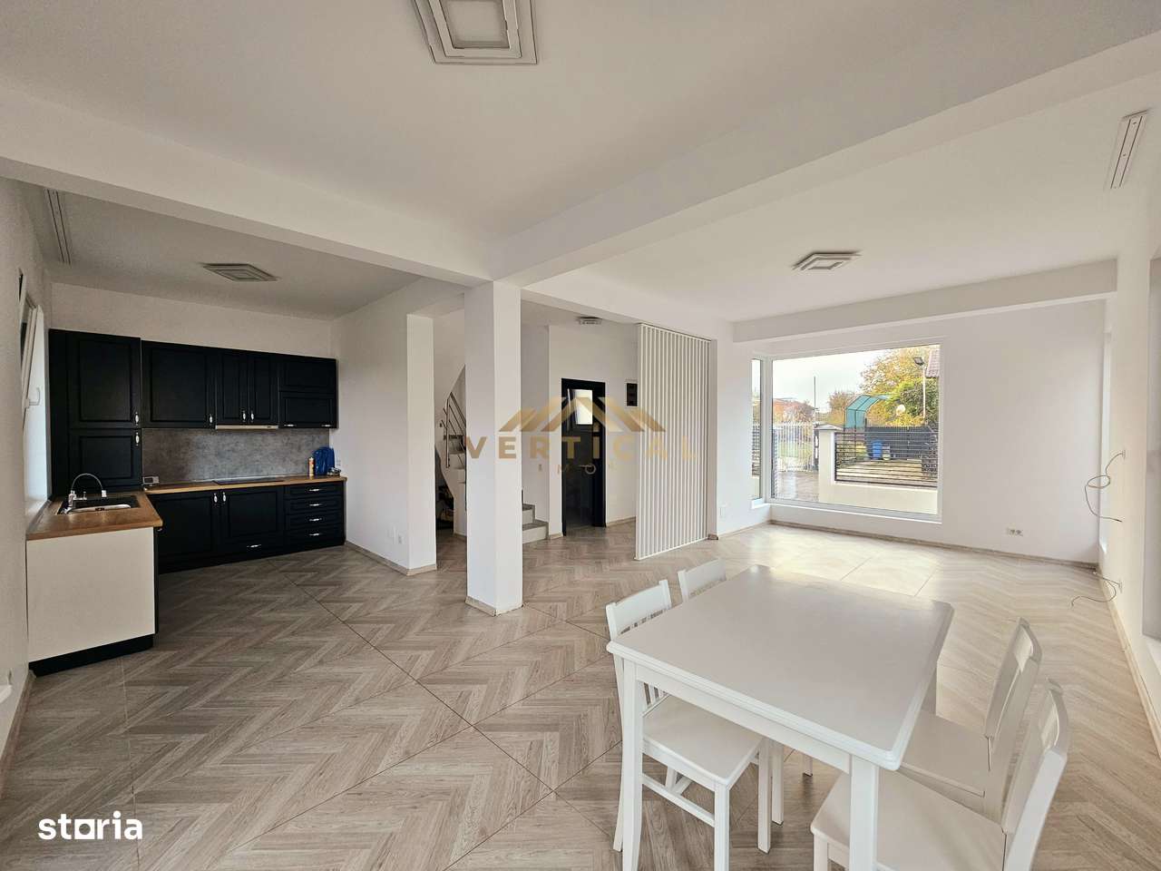 Vila la intrare in comuna Berceni - Imagine principală: 5/17