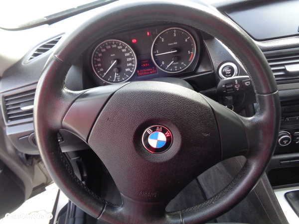 BMW X1 sDrive18d M Sport - 11