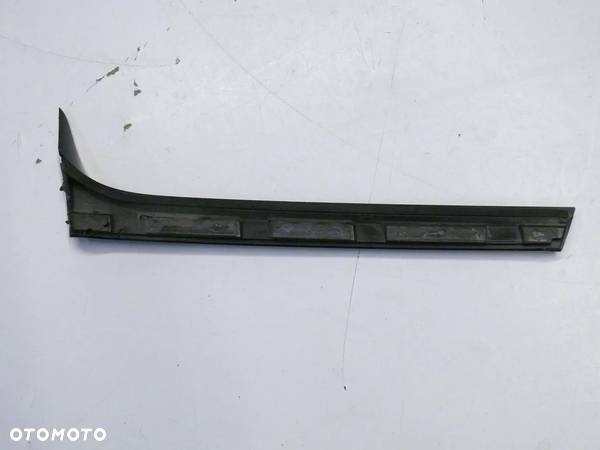 LISTWA SPOILER KLAPY TYLNEJ VOLKSWAGEN PASSAT B8 3G KOMBI - 2