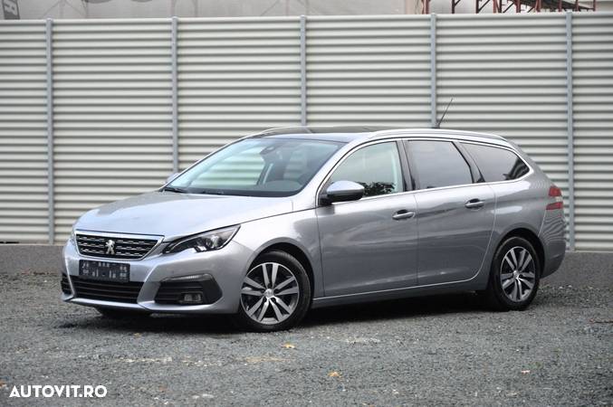 Peugeot 308 - 11