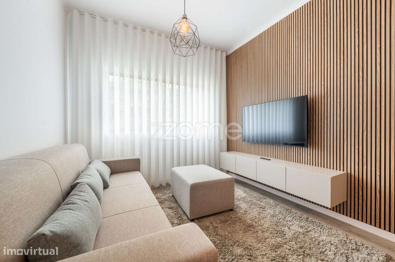 Apartamento T2 Renovado, na Sé em Braga - Grande imagem: 4/26