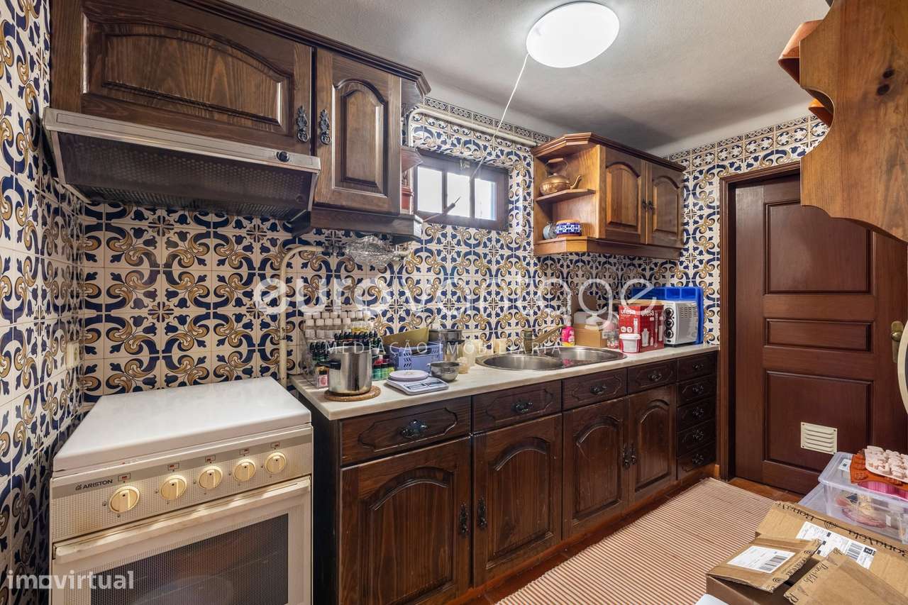 MORADIA T8 NO CENTRO DE LEIRIA-49