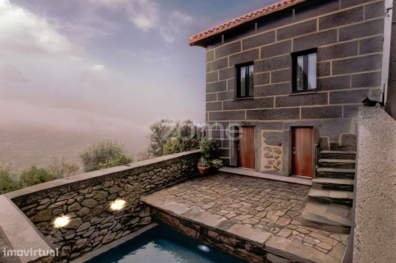 Moradia T5 Totalmente Renovada para venda em Fornos de Algodres - Grande imagem: 2/19