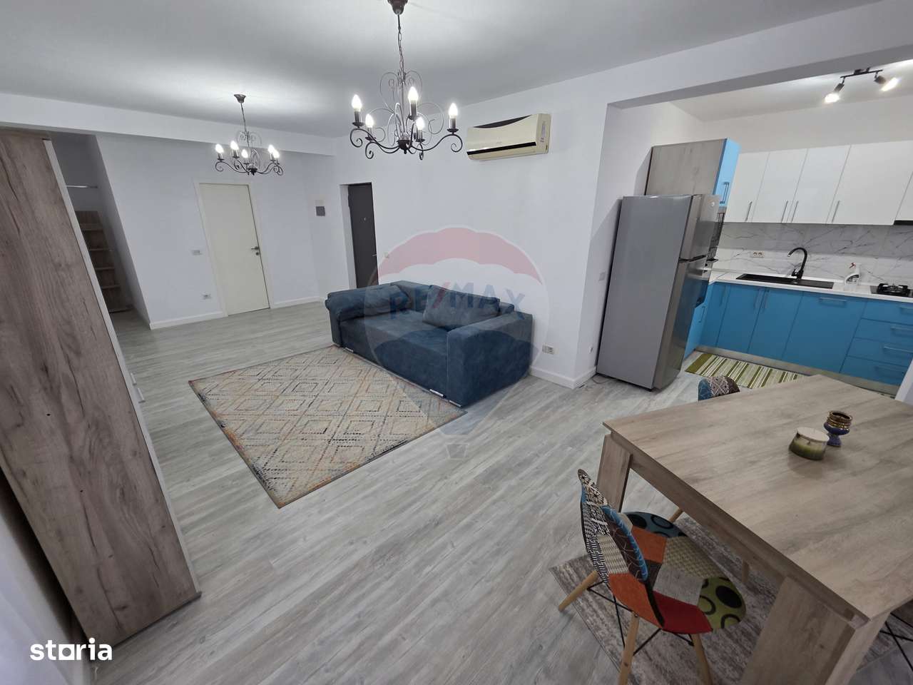 Apartament cu 3 camere 100 mp - Imagine principală: 4/13