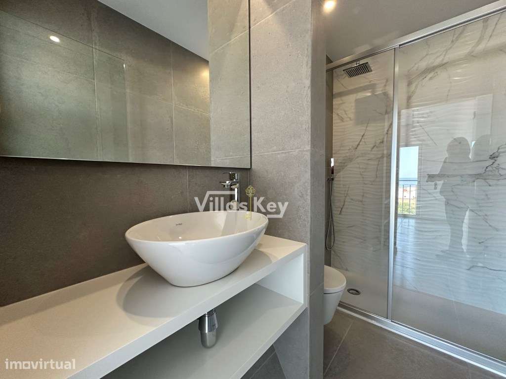 Moradia 6 quartos, no centro de Lagos com excelente vista mar, Lago...-29