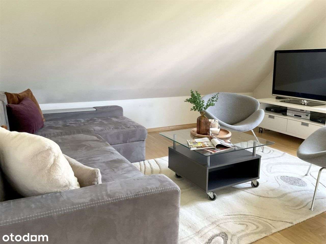 Siedliskowa rezydencja z dużym pięknym ogrodem-15