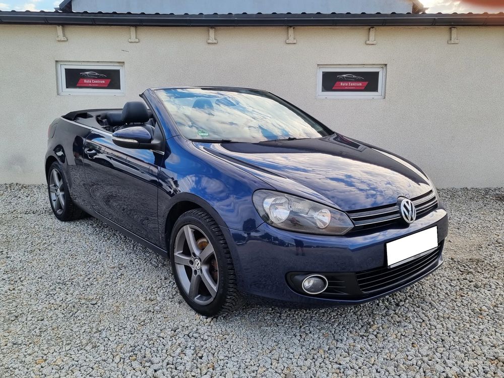 Volkswagen Golf VI 1.6 TDI BlueMotion Technology Life 2011