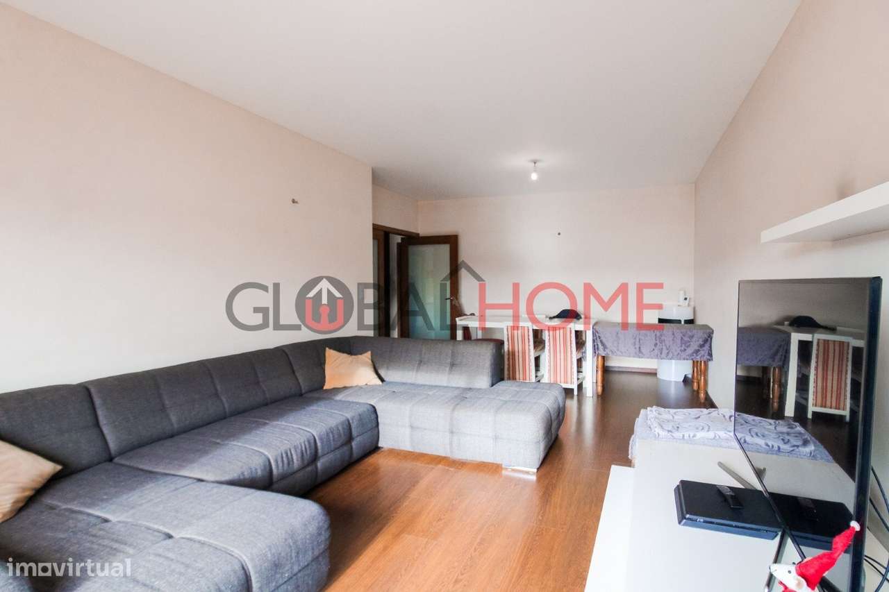 Apartamento T2 junto à estação de São Romão-12