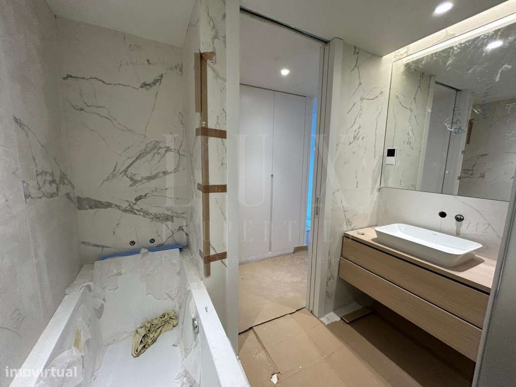 APARTAMENTO T1 DE LUXO EM PRESTIGIADO CONDOMÍNIO DE CASCAIS-29