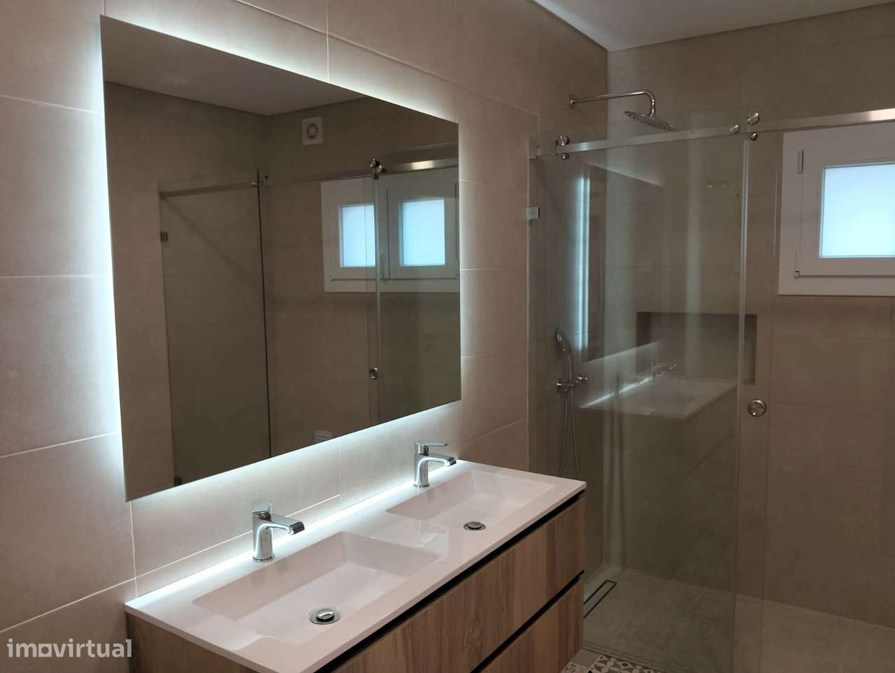 Moradia Térrea  T4 Nova-22