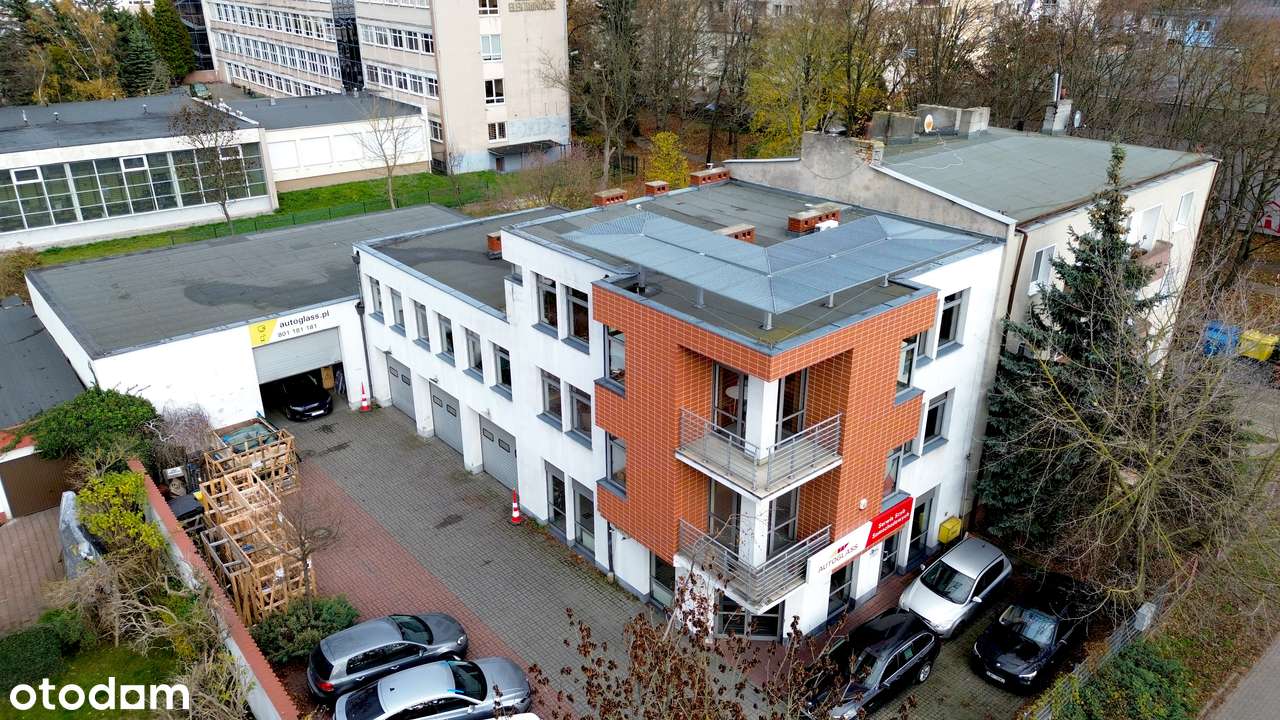 Nowoczesny budynek handlowo–usługowo–biurowy na sprzedaż – Bydgoszcz-15