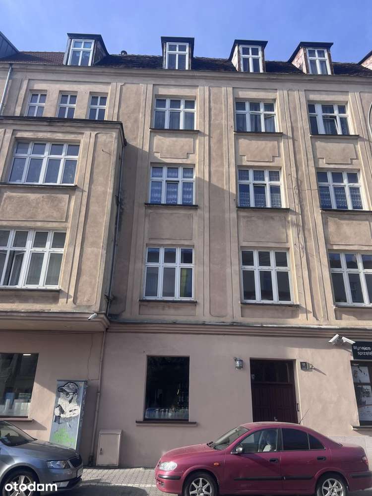 Duże Mieszkanie Do Remontu Z Potencjałem