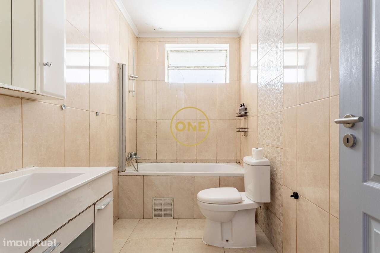 Apartamento T3 com Varandas - Ramada - Odivelas-24