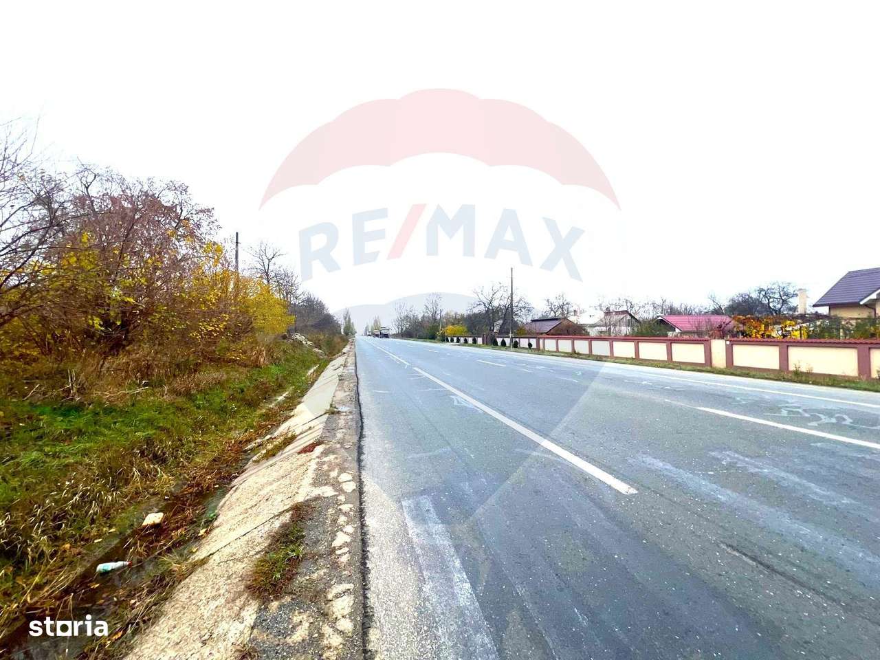 Apartament cu 3 camere de vânzare în comuna Răcăciuni-12