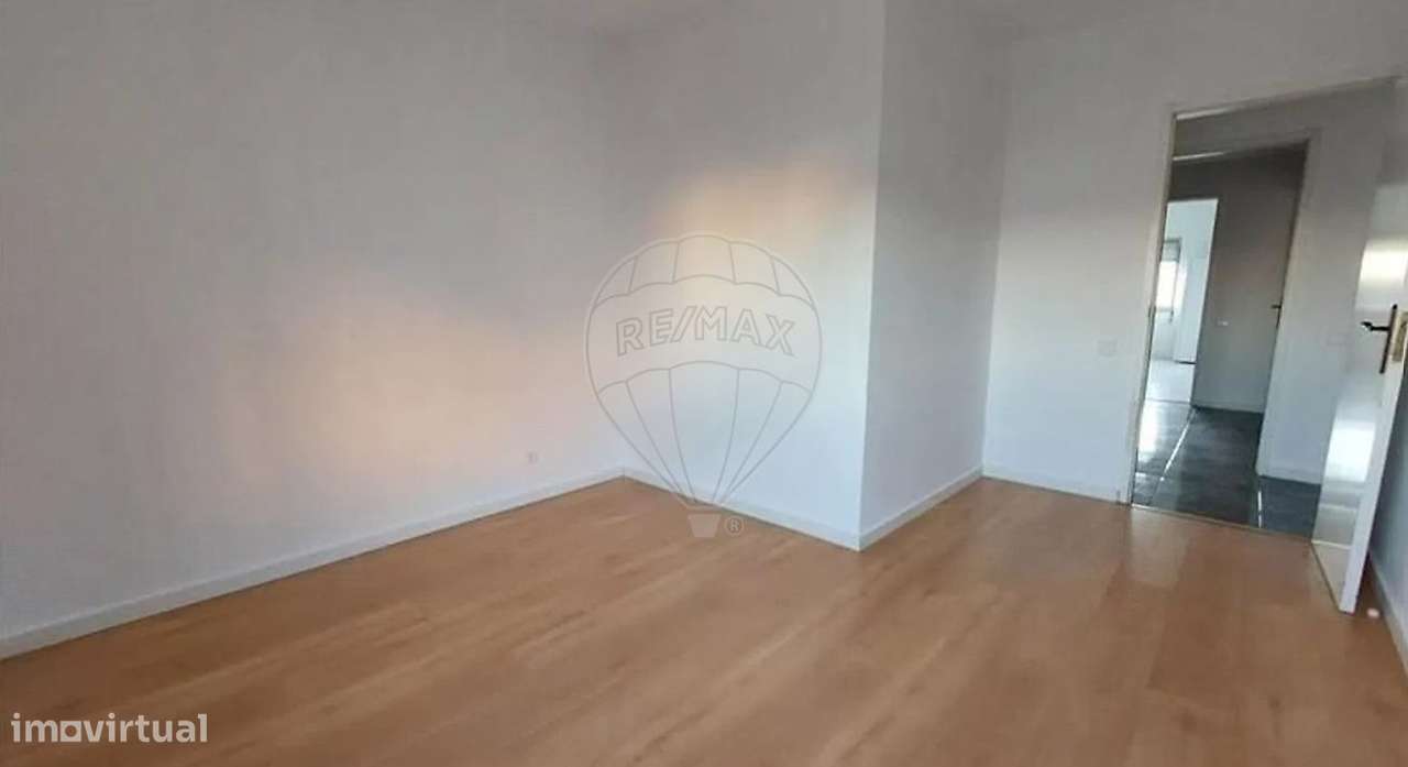 Apartamento T2 para venda - Grande imagem: 2/6