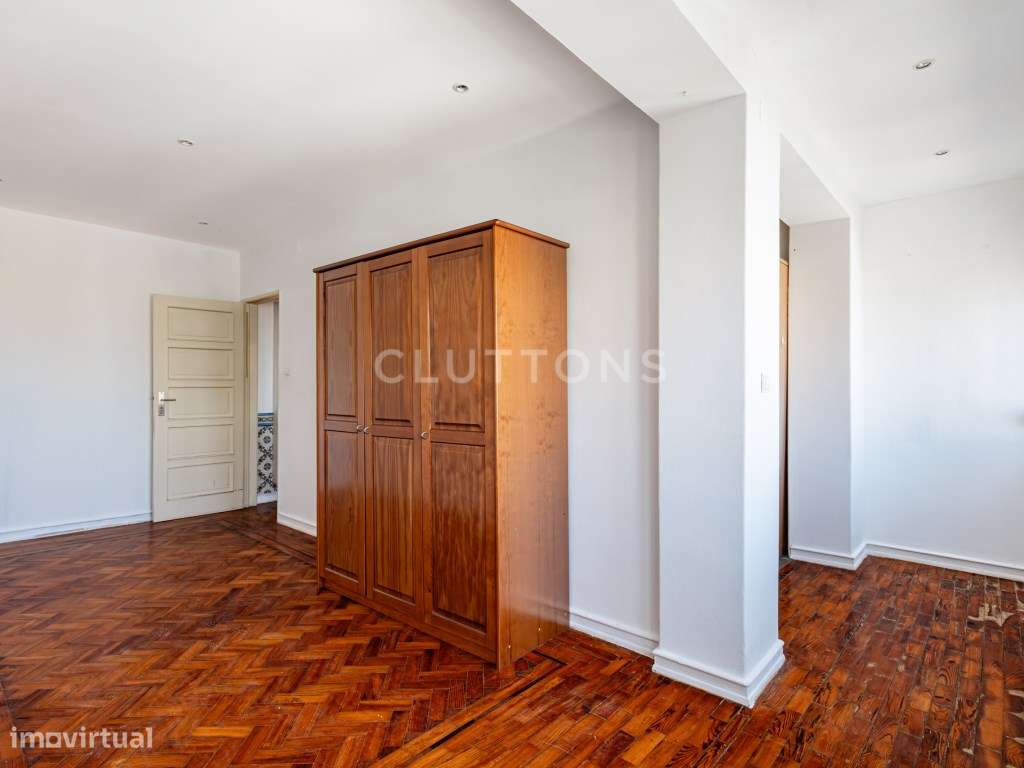 Apartamento T1+1 Penha França com vista desafogada-14