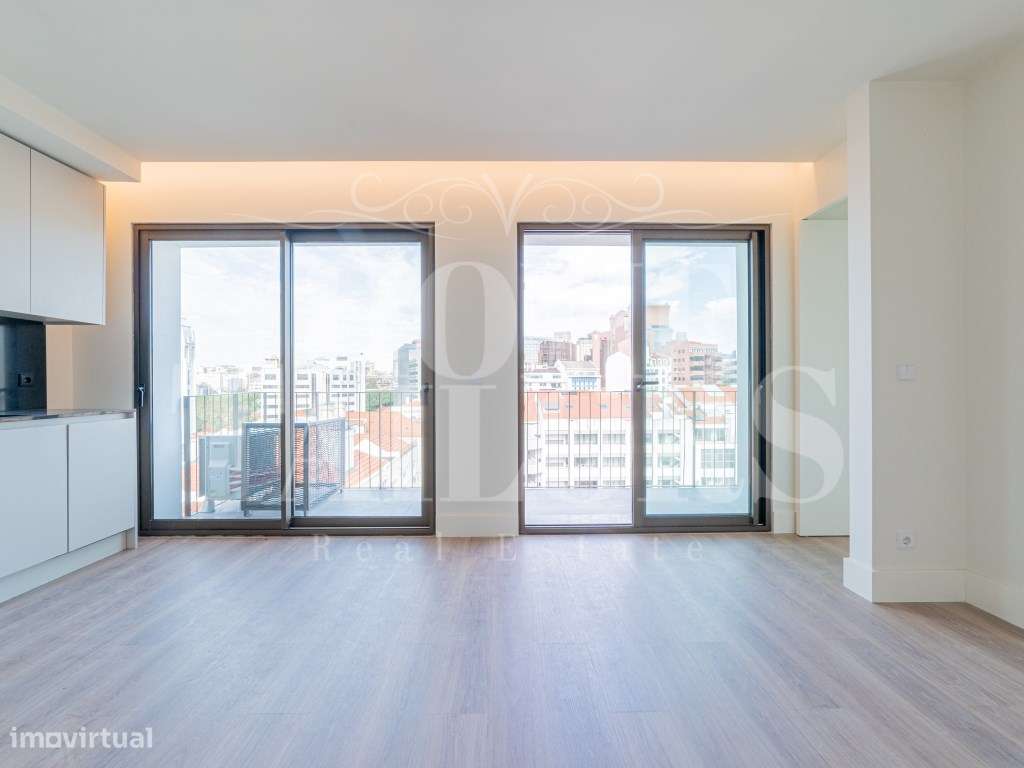 T1 com Varanda nas Avenidas Novas - Centralidade e Estilo no Coraçã... - Grande imagem: 4/20