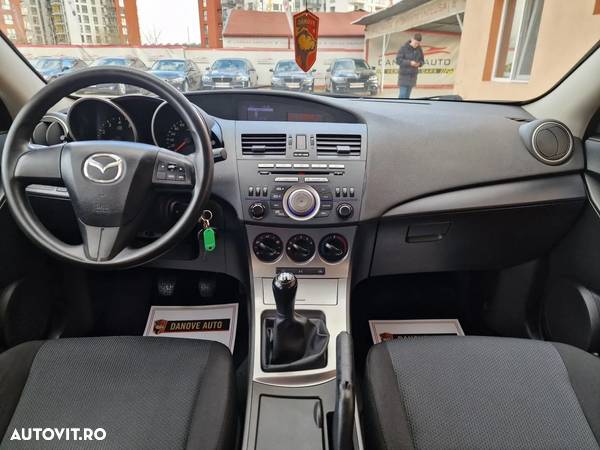 Mazda 3 1.6 MZR Active - 16