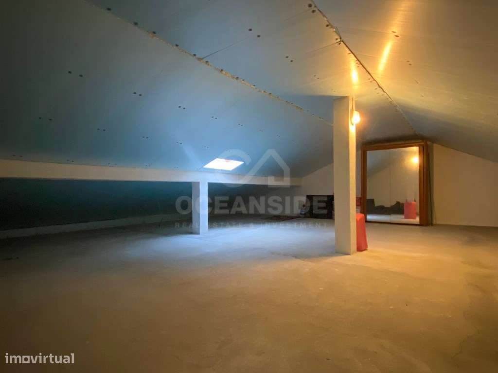 Moradia Independente Em Escalos De Baixo-36