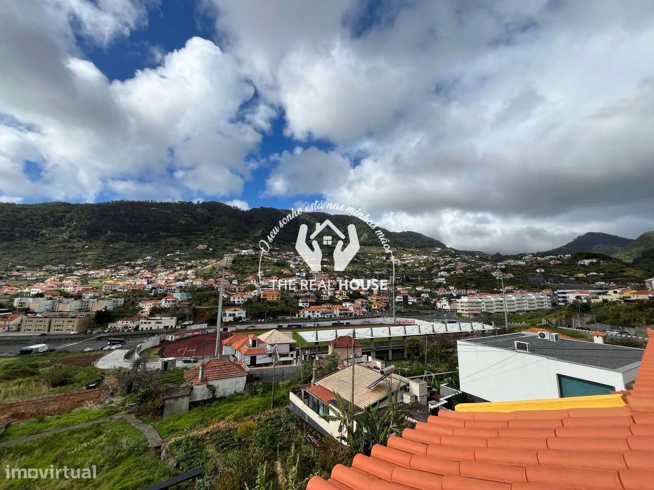 Moradia V3 Independente em Machico-32