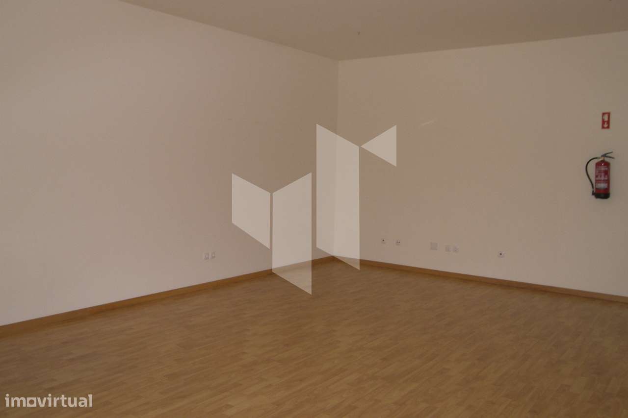 Escritório  Venda em Tondela e Nandufe,Tondela - Grande imagem: 4/14