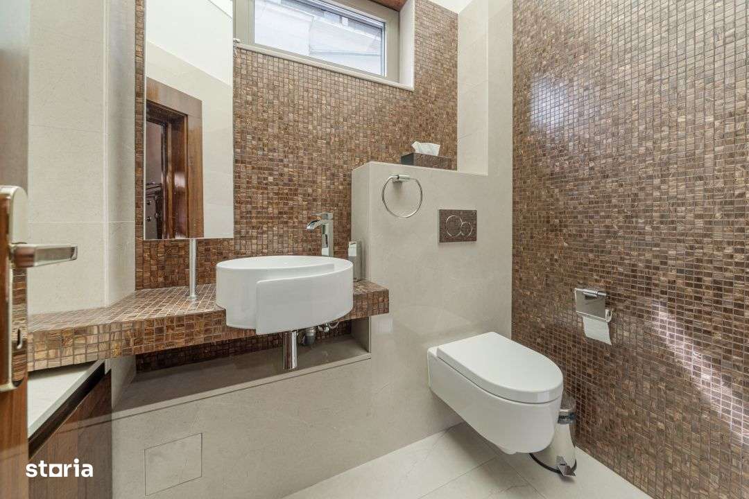 Resedinta 227mp*Etaj 1/2 in vila interbelica*Eleganta moderna*Credit i-18